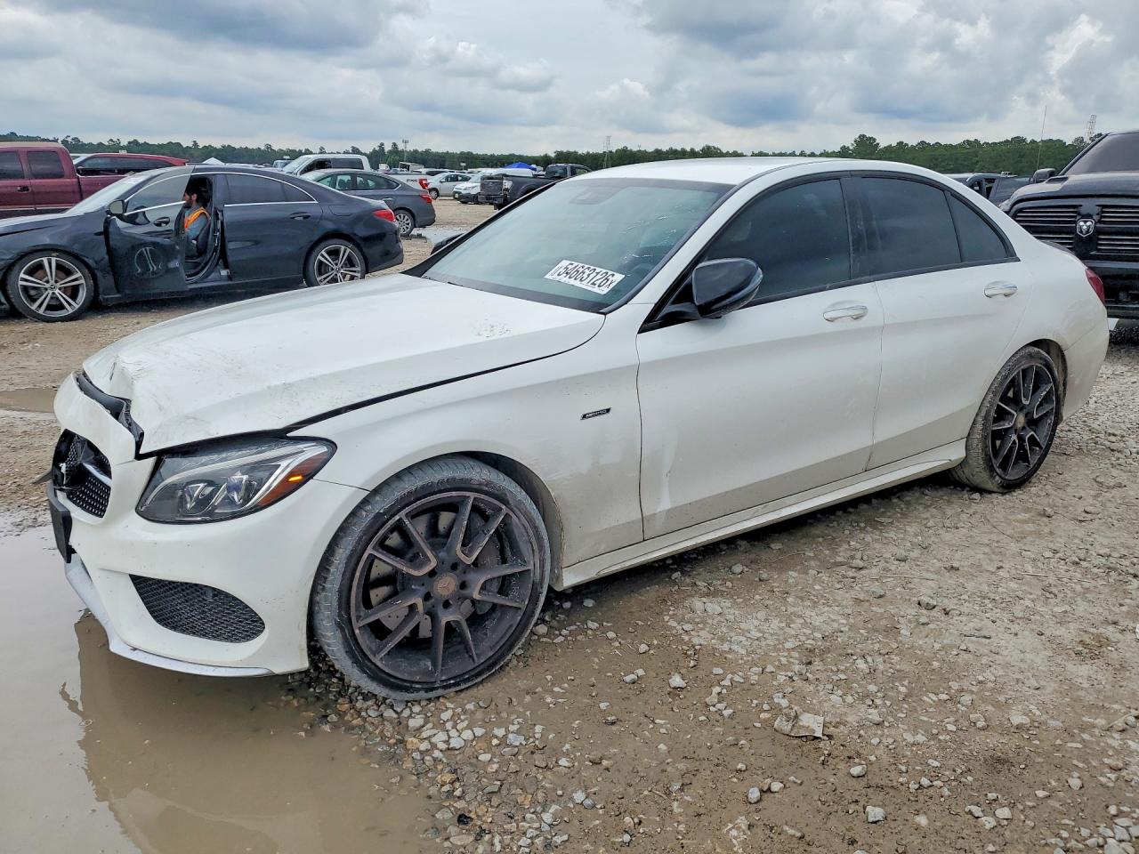 Salvage Mercedes-Benz C-Class Image