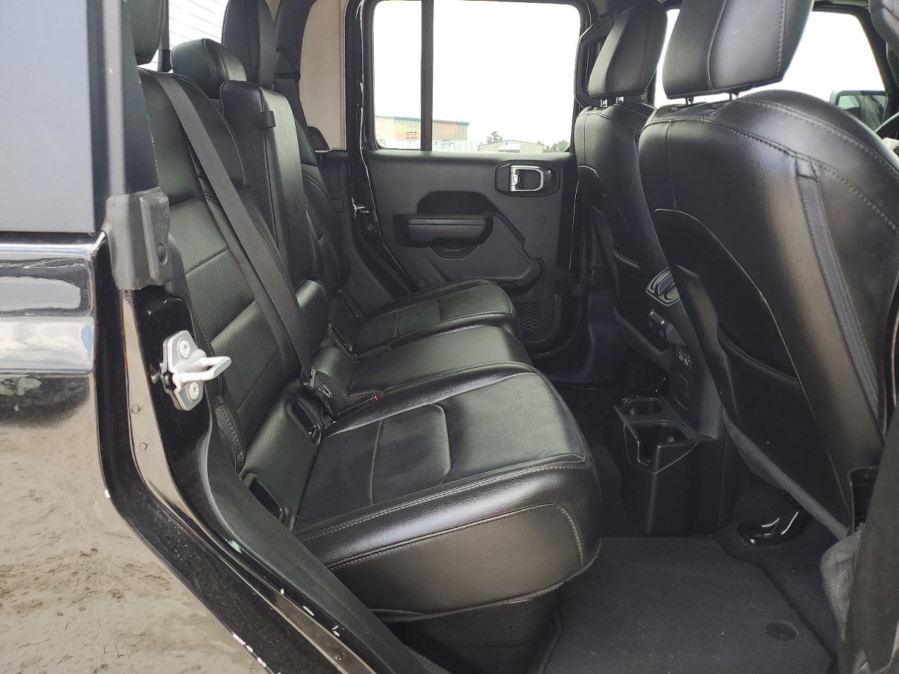 Jeep Gladiator Sport