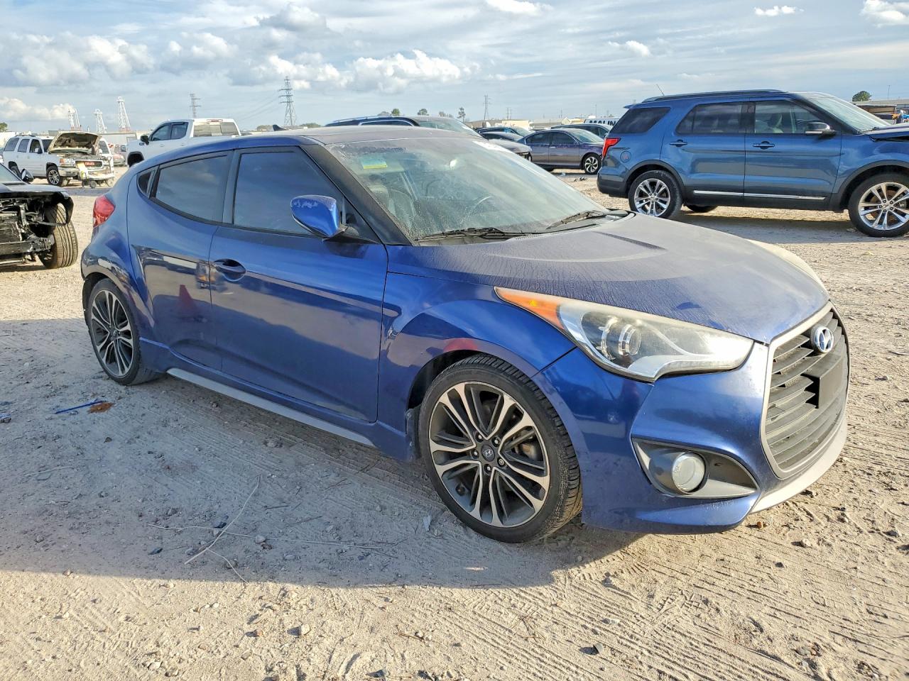Hyundai VELOSTER Turbo