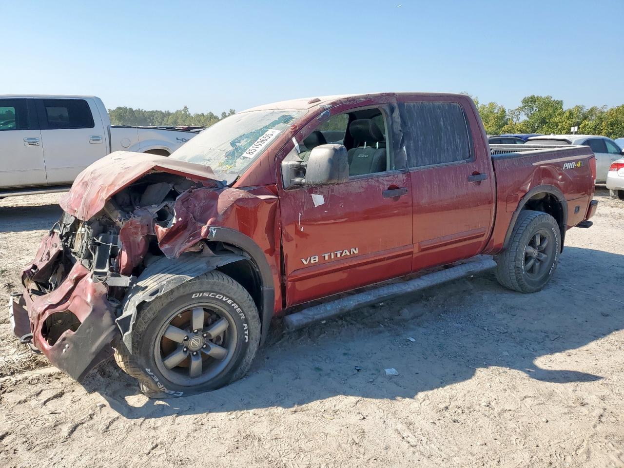 Salvage Nissan Titan Image