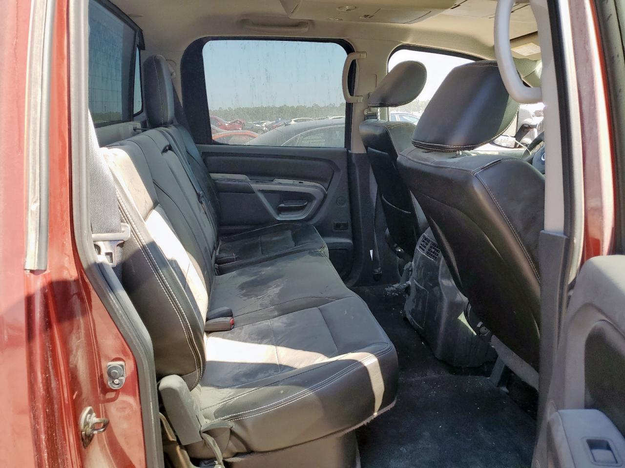 Nissan Titan Pro-4x