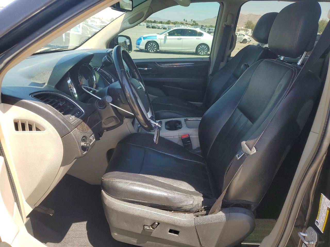 Chrysler Minivan Touring L
