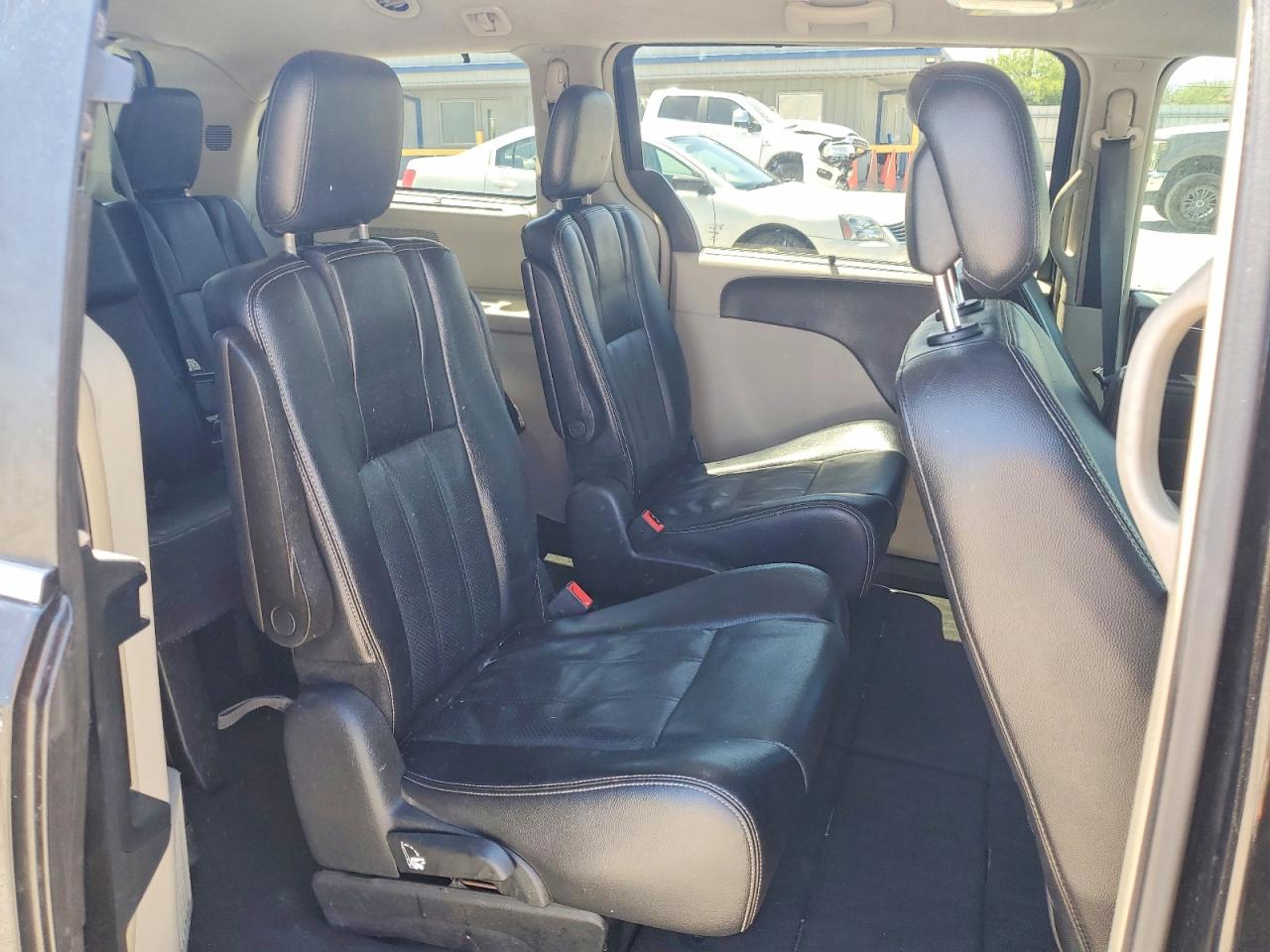 Chrysler Minivan Touring L