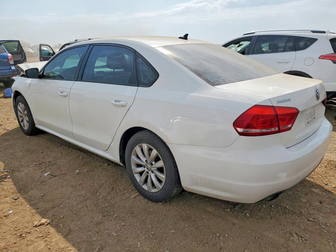 Volkswagen Passat S