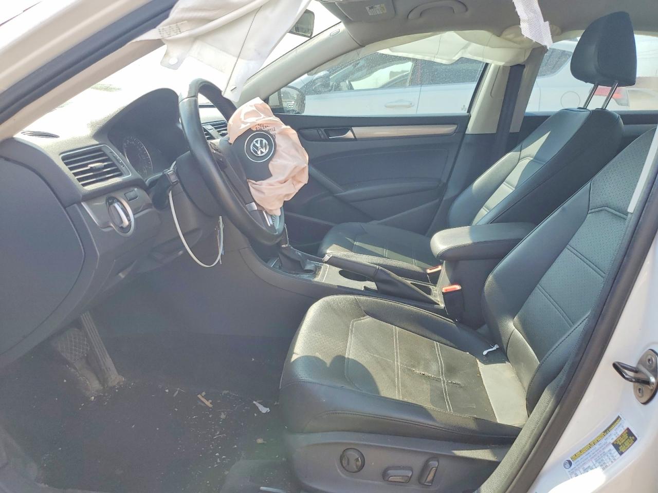 Volkswagen Passat S
