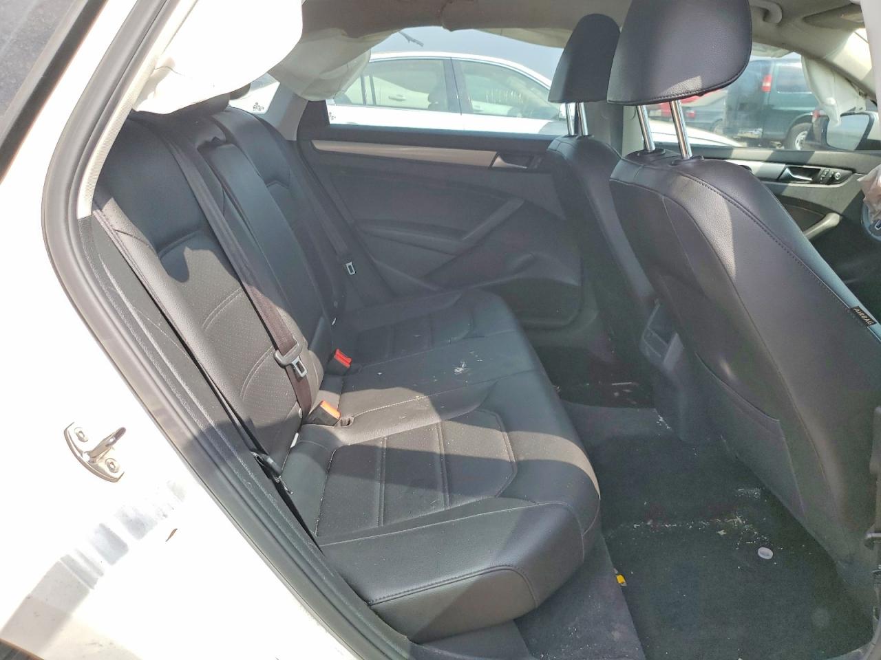 Volkswagen Passat S