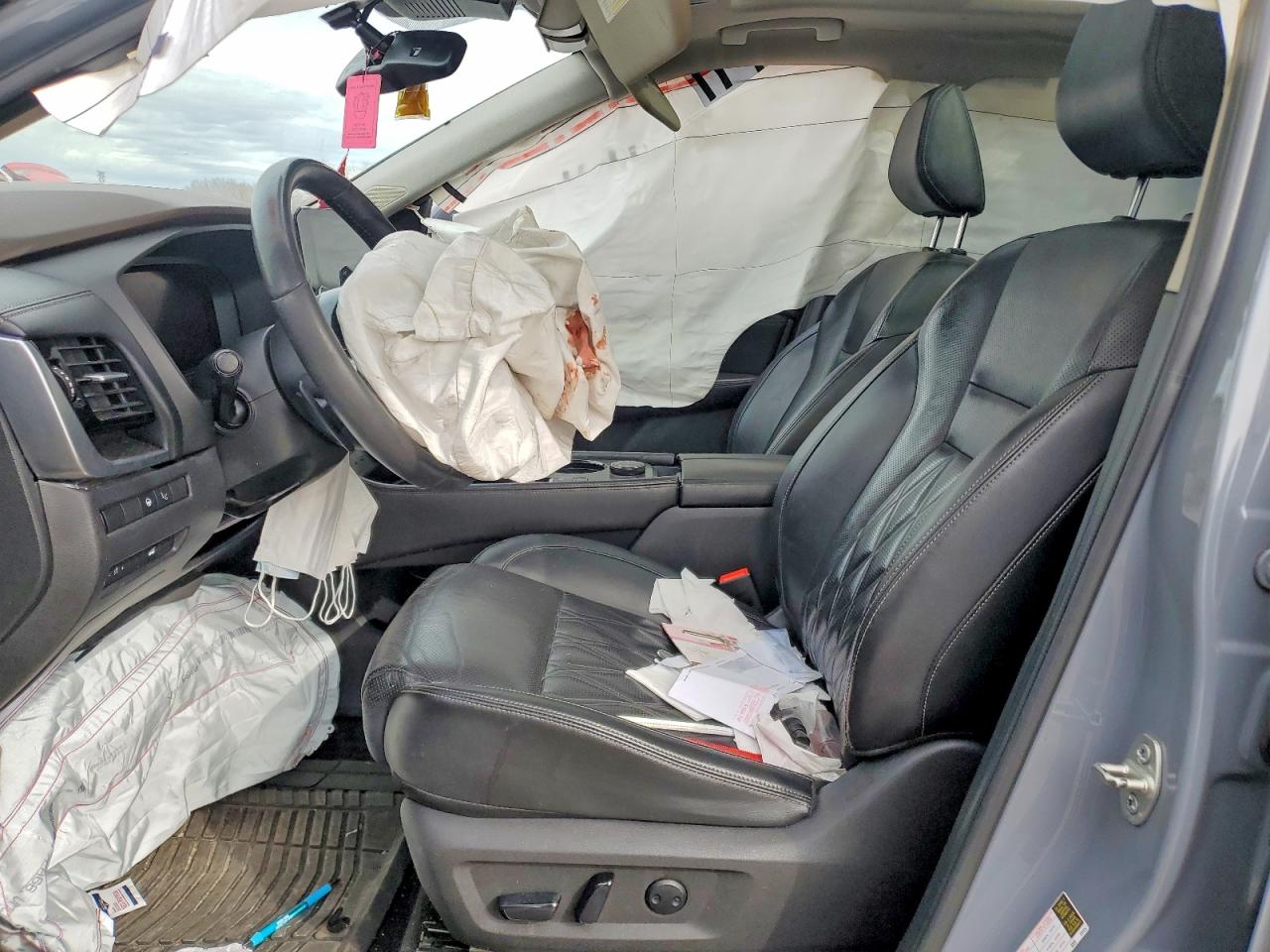 Nissan Rogue Platinum