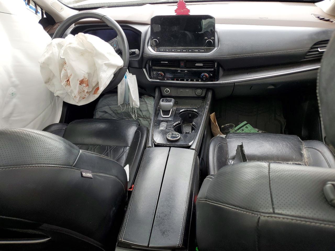 Nissan Rogue Platinum