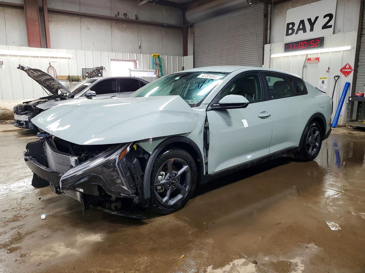 Salvage Kia K4 Image