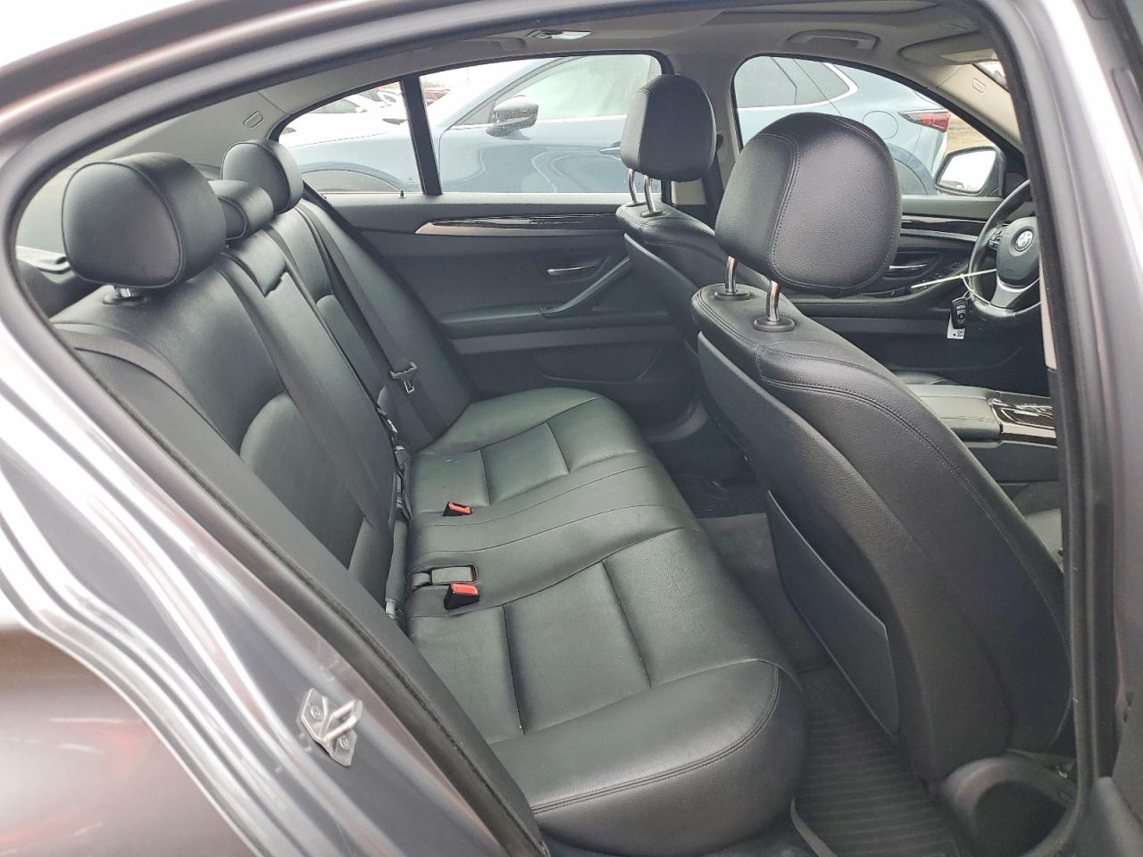 BMW 5 Series Xi