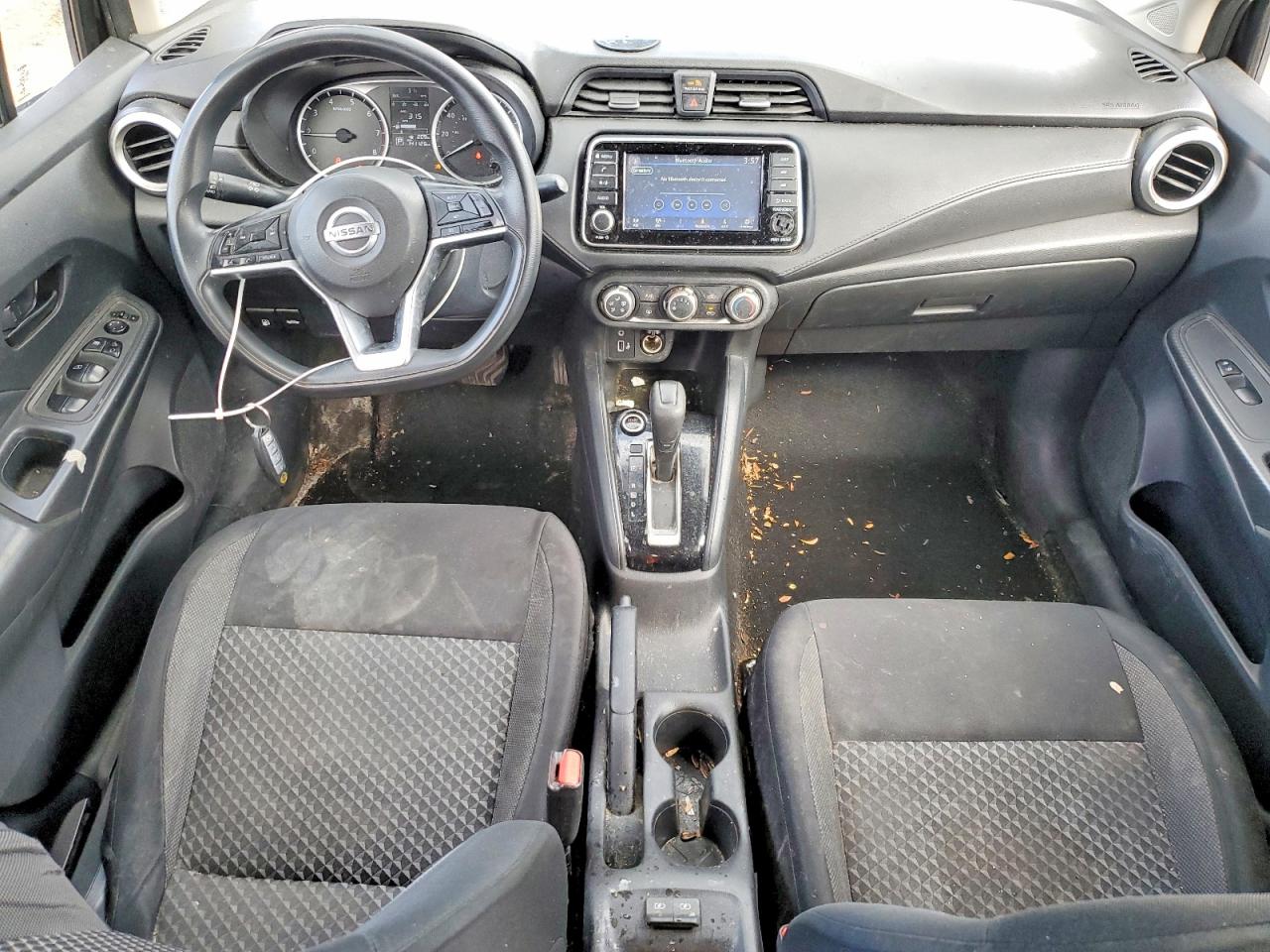 Nissan Versa S