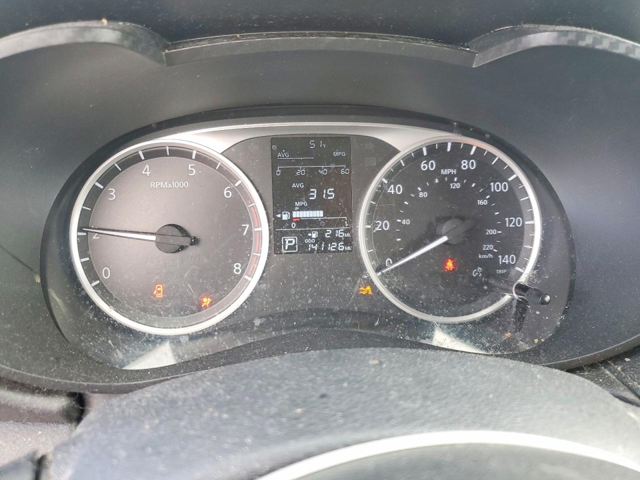 Nissan Versa S