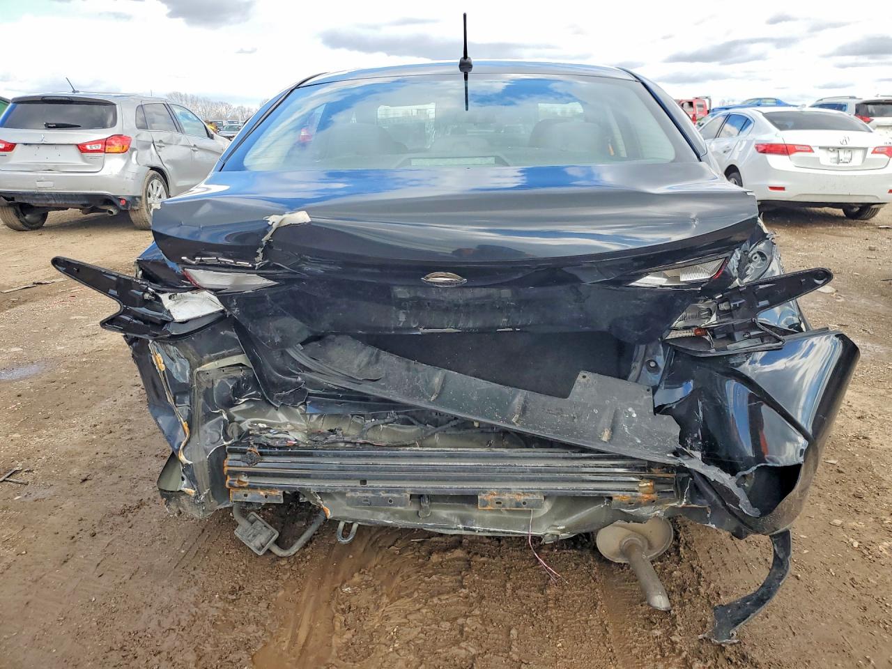 Nissan Versa S