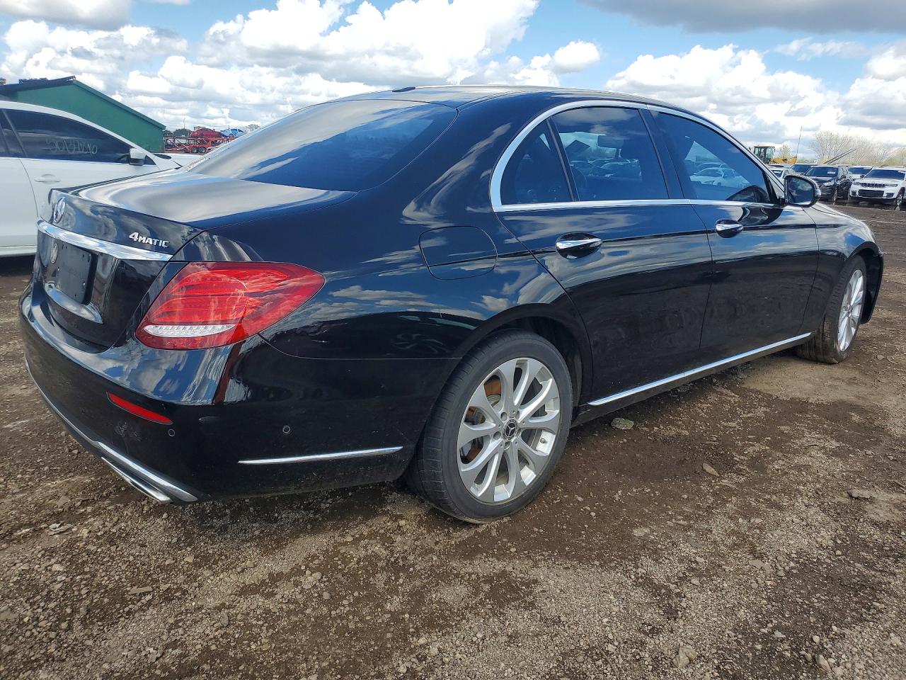 Mercedes-Benz E-Class 300 4matic