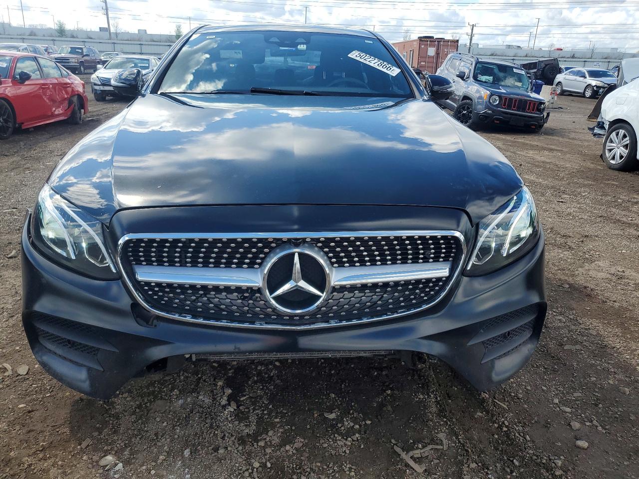 Mercedes-Benz E-Class 300 4matic