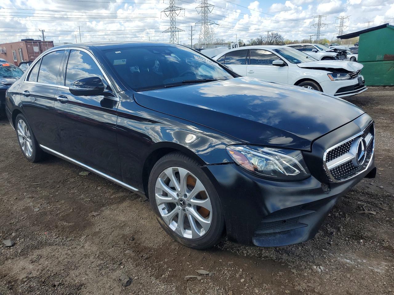 Mercedes-Benz E-Class 300 4matic