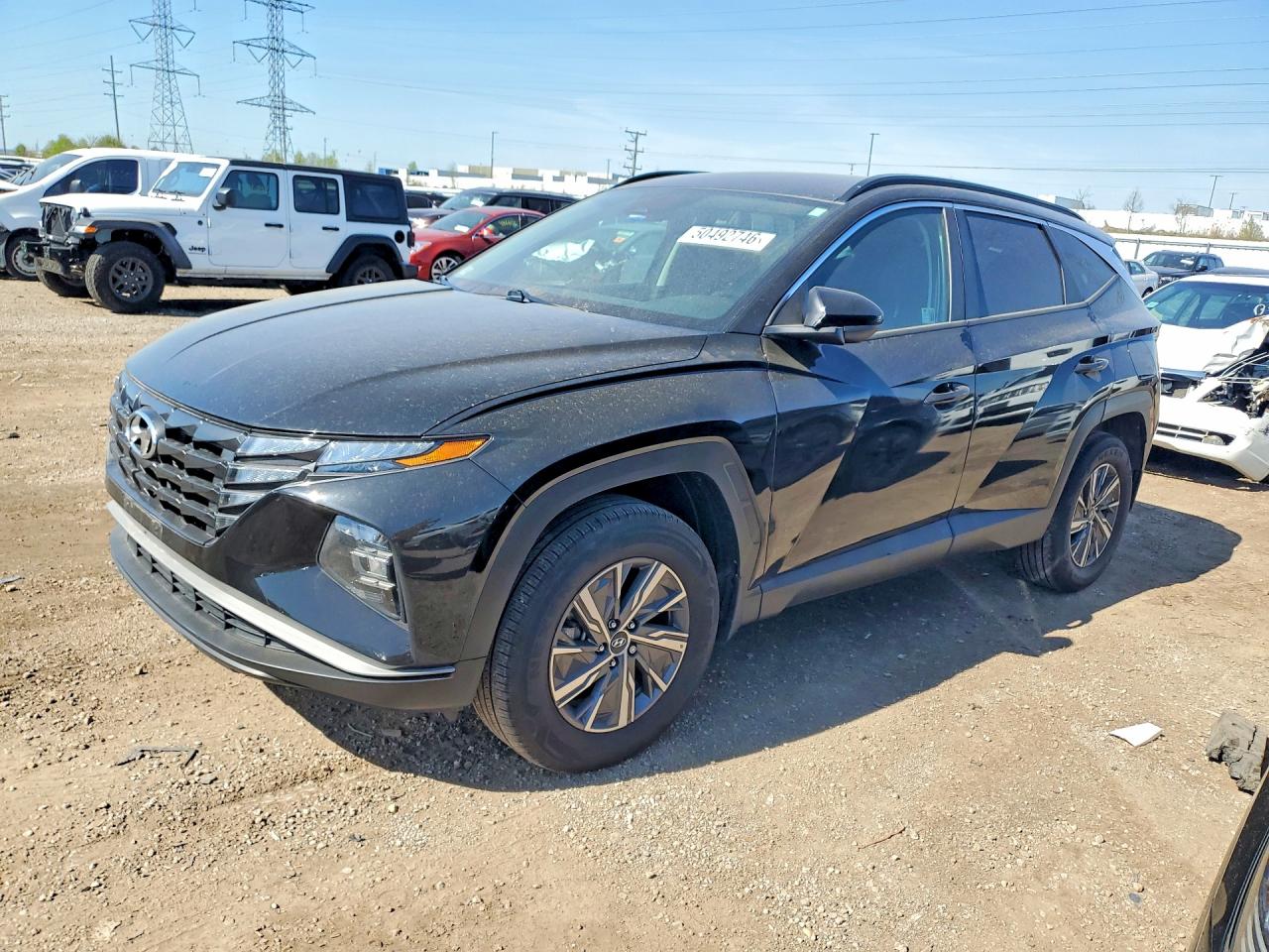 Salvage Hyundai TUCSON Image