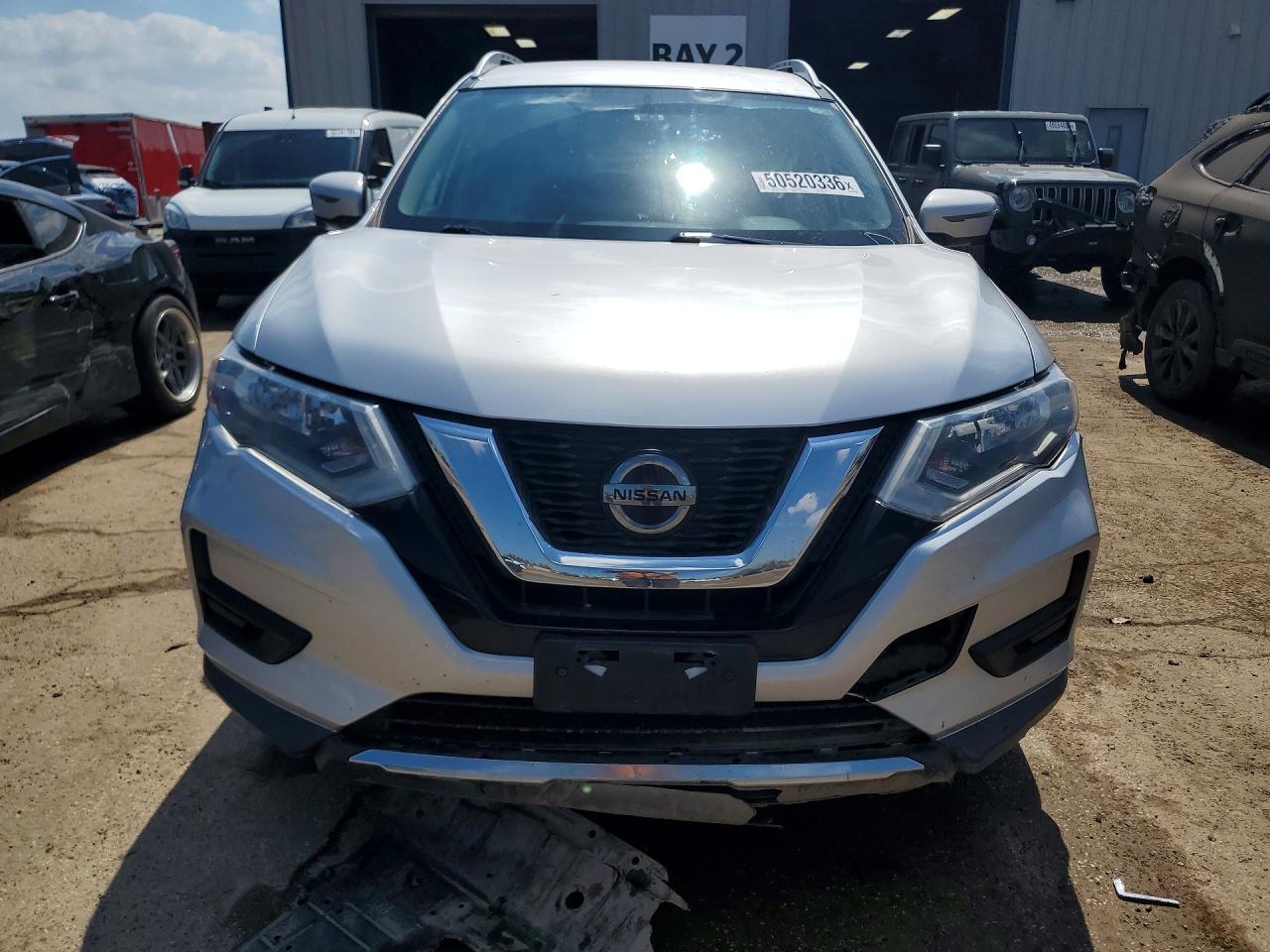 Nissan Rogue Sv