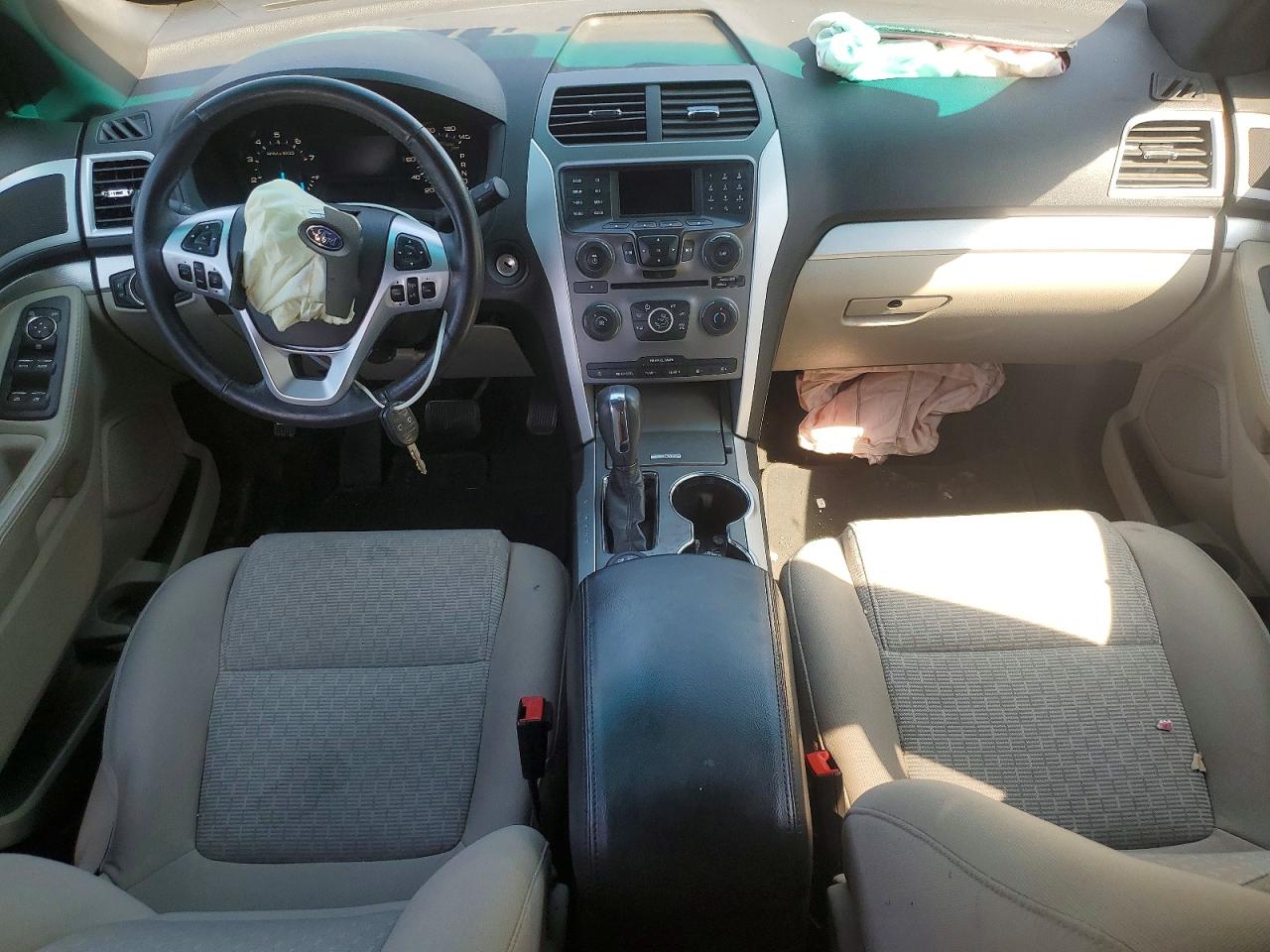 Ford Explorer Xlt