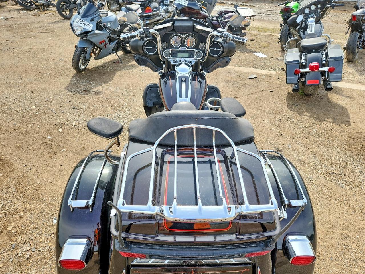 Harley-Davidson Fl