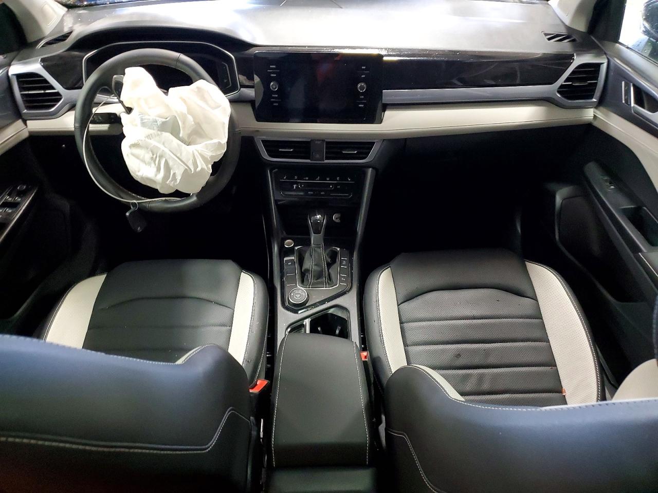 Volkswagen Taos Sel