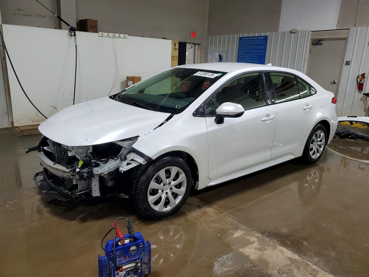 Salvage Toyota Corolla Image
