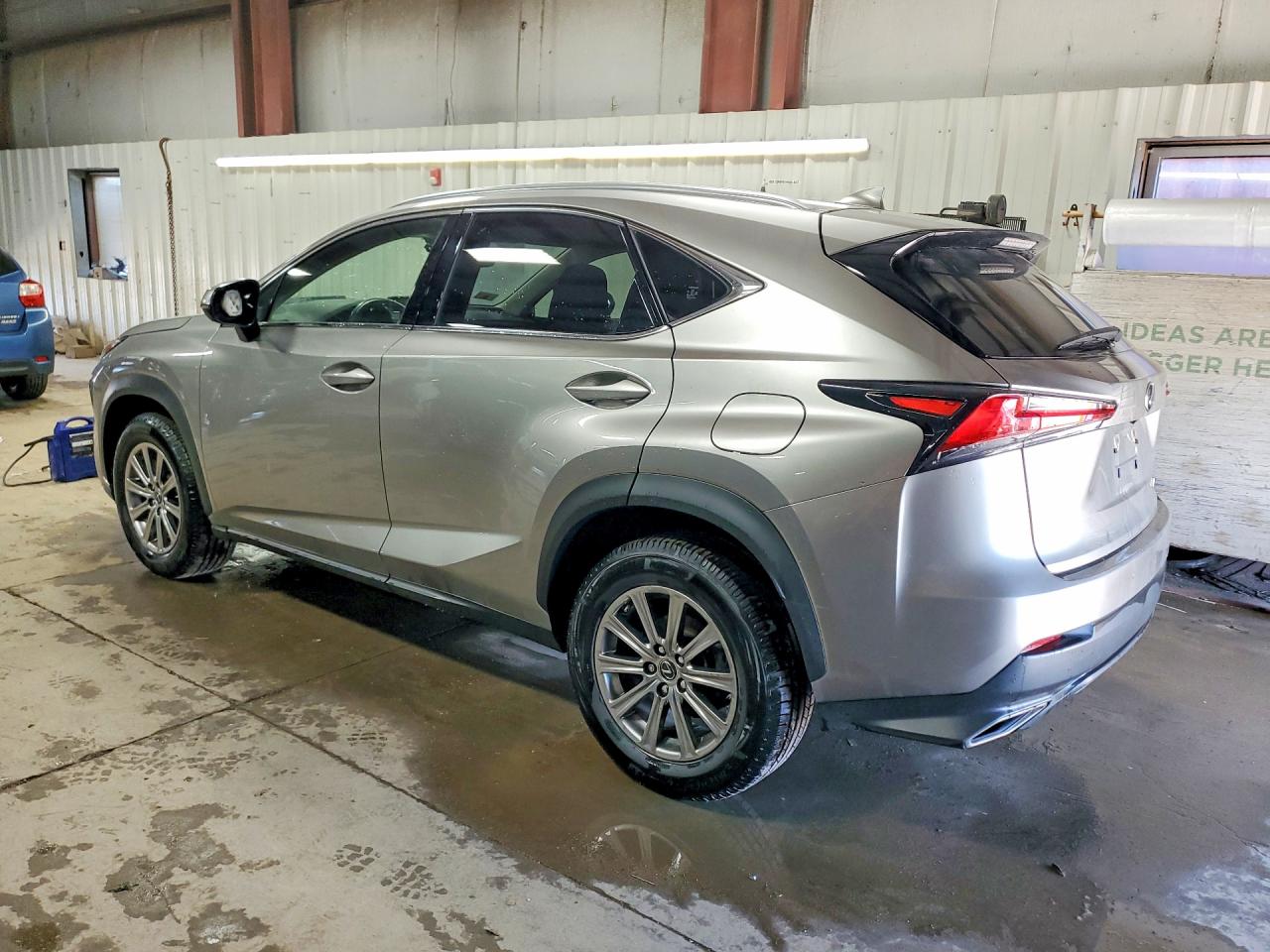 Lexus NX Base