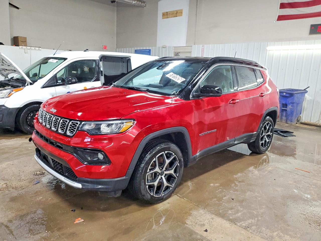 Salvage Jeep Compass Image