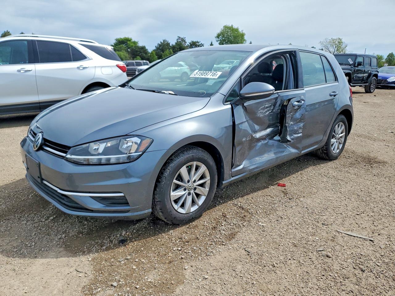 Salvage Volkswagen Golf Image