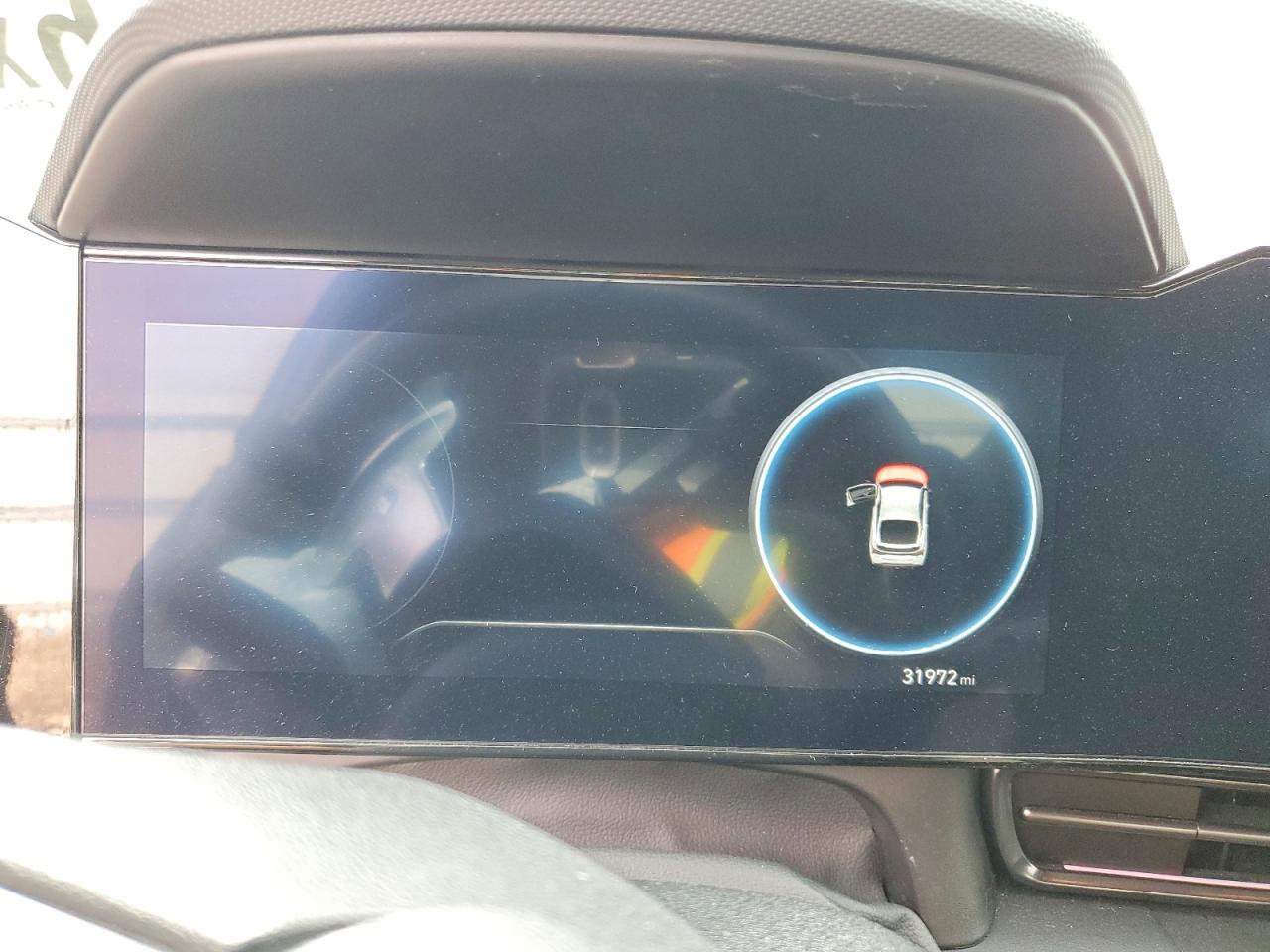 Hyundai ELANTRA Base