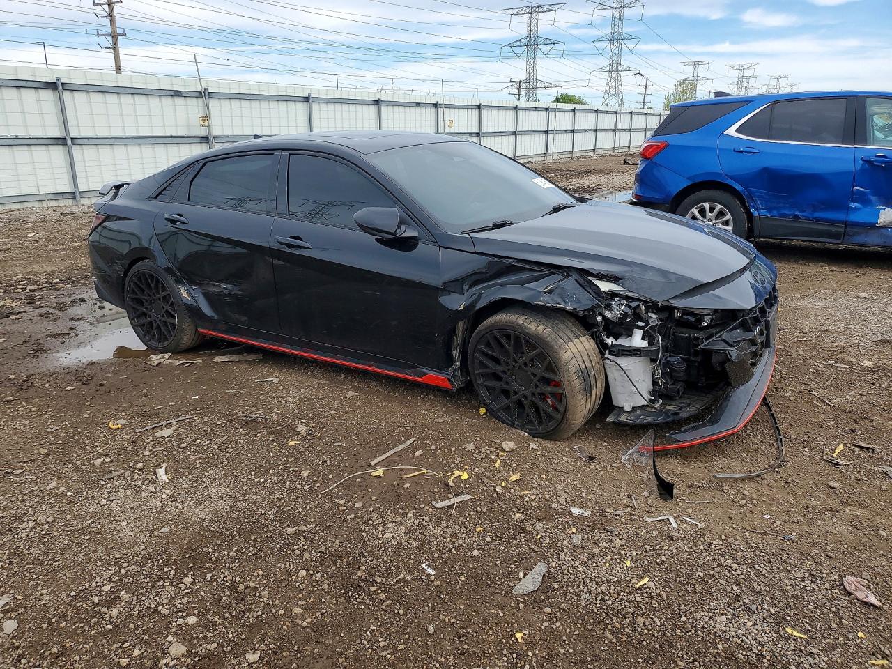 Hyundai ELANTRA Base