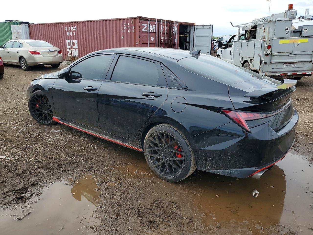 Hyundai ELANTRA Base
