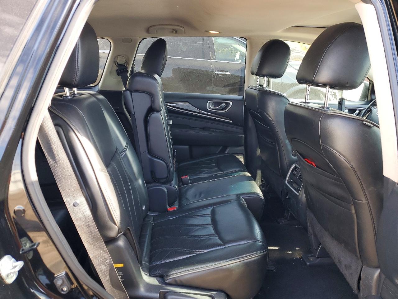 INFINITI Qx Base
