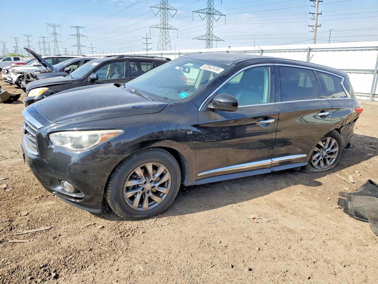 Salvage INFINITI Qx Image