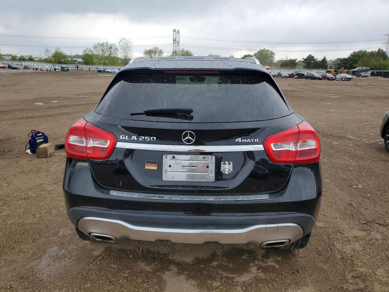 Mercedes-Benz GLA 250 4matic