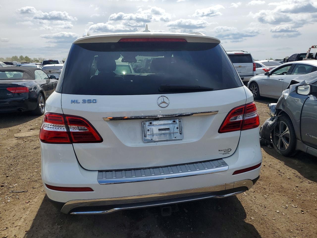 Mercedes-Benz M-Class 350