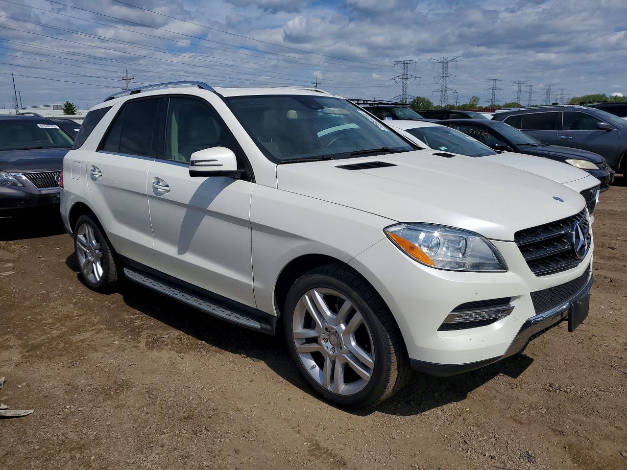 Mercedes-Benz M-Class 350
