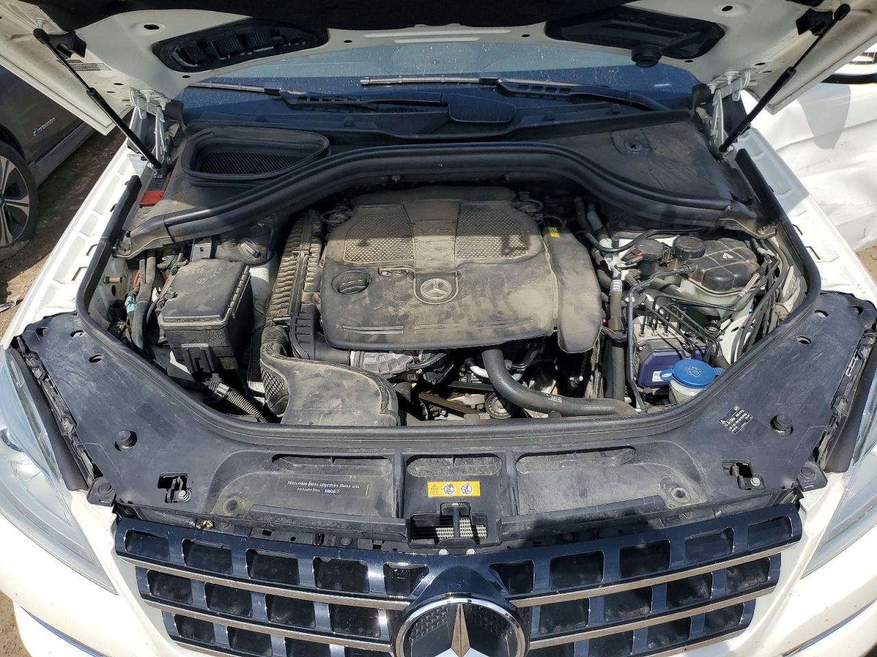 Mercedes-Benz M-Class 350