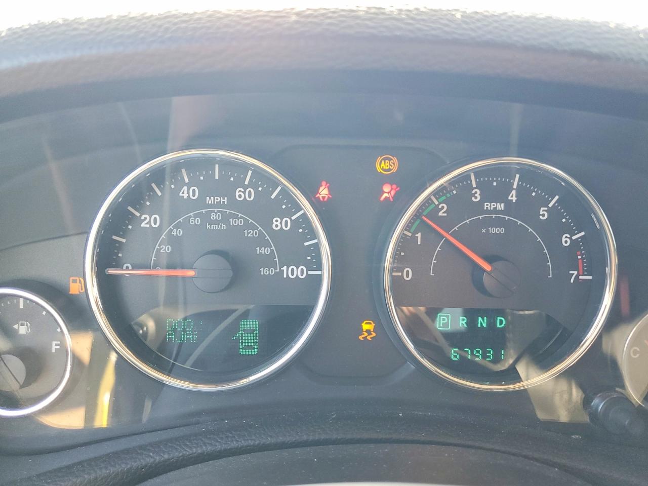 Jeep Wrangler Sahara