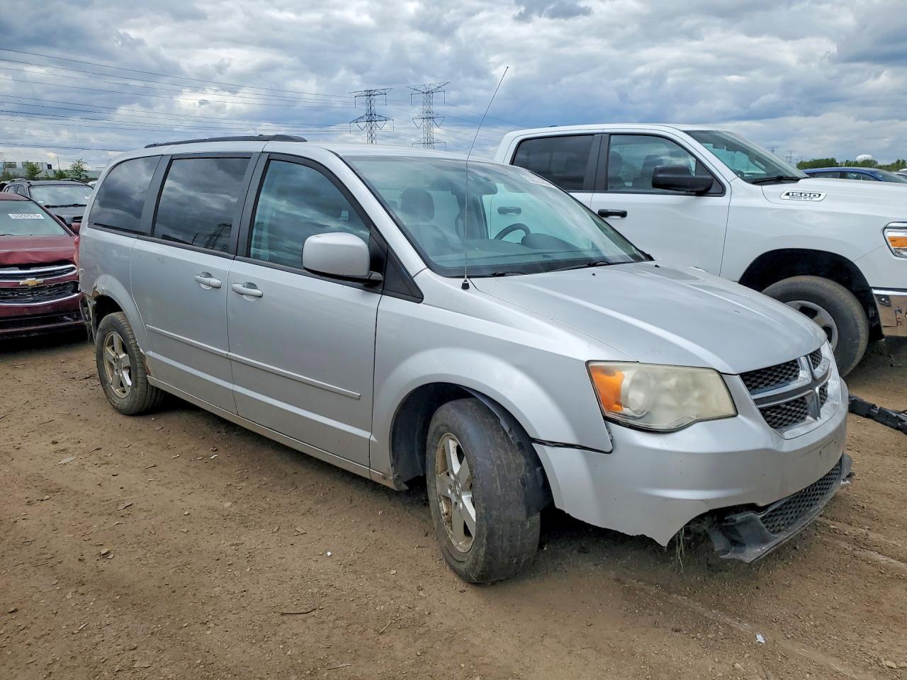 Dodge Caravan Sxt
