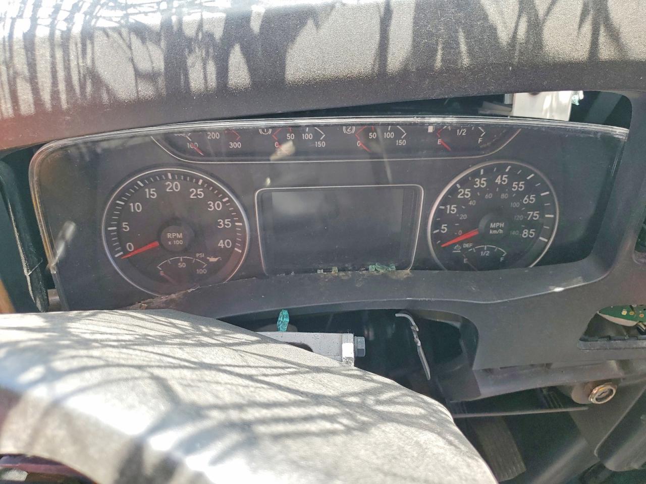 International Mv607