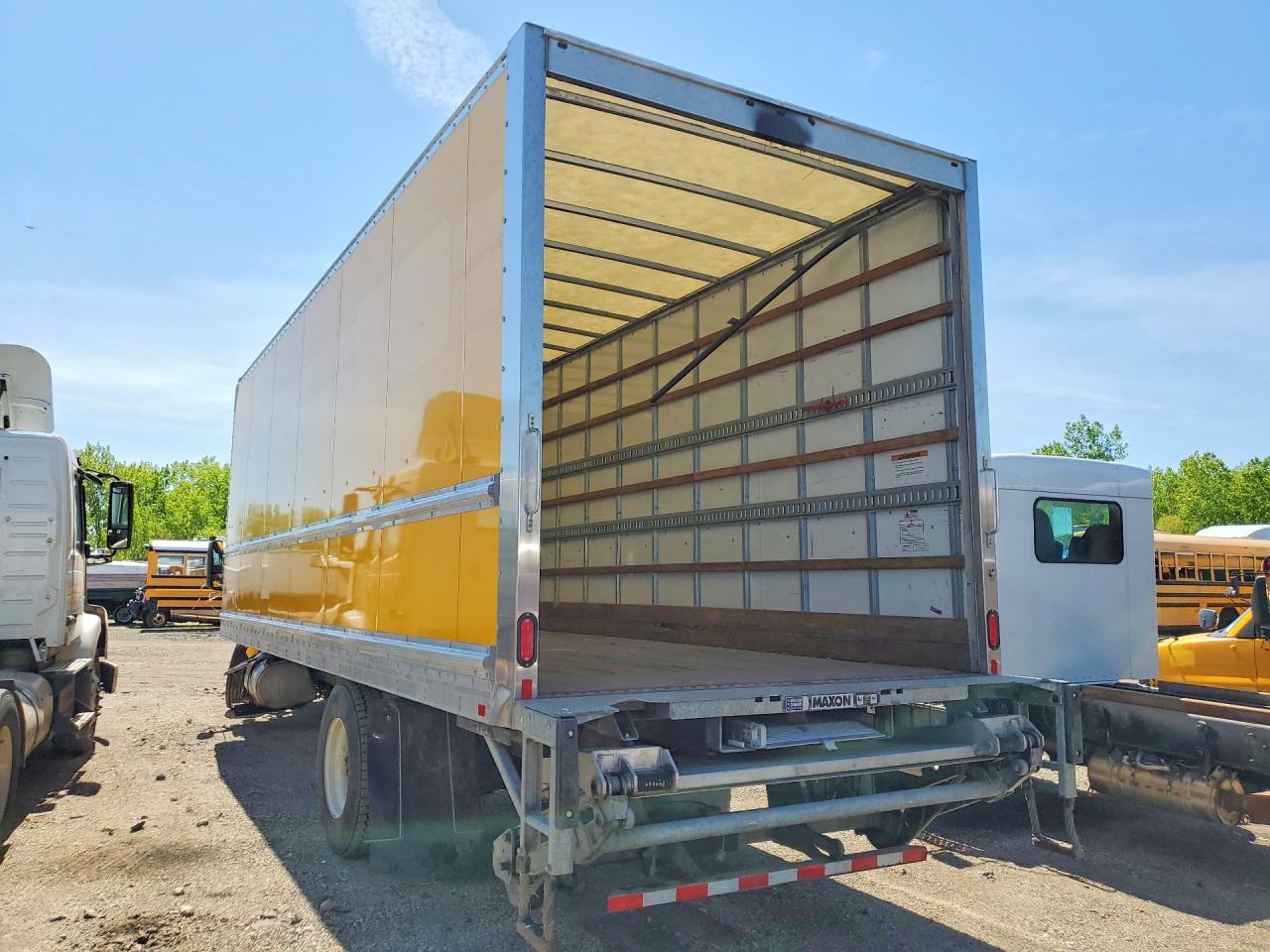 International Mv607