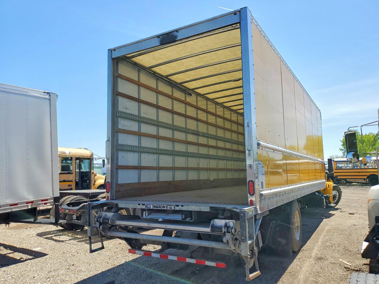 International Mv607