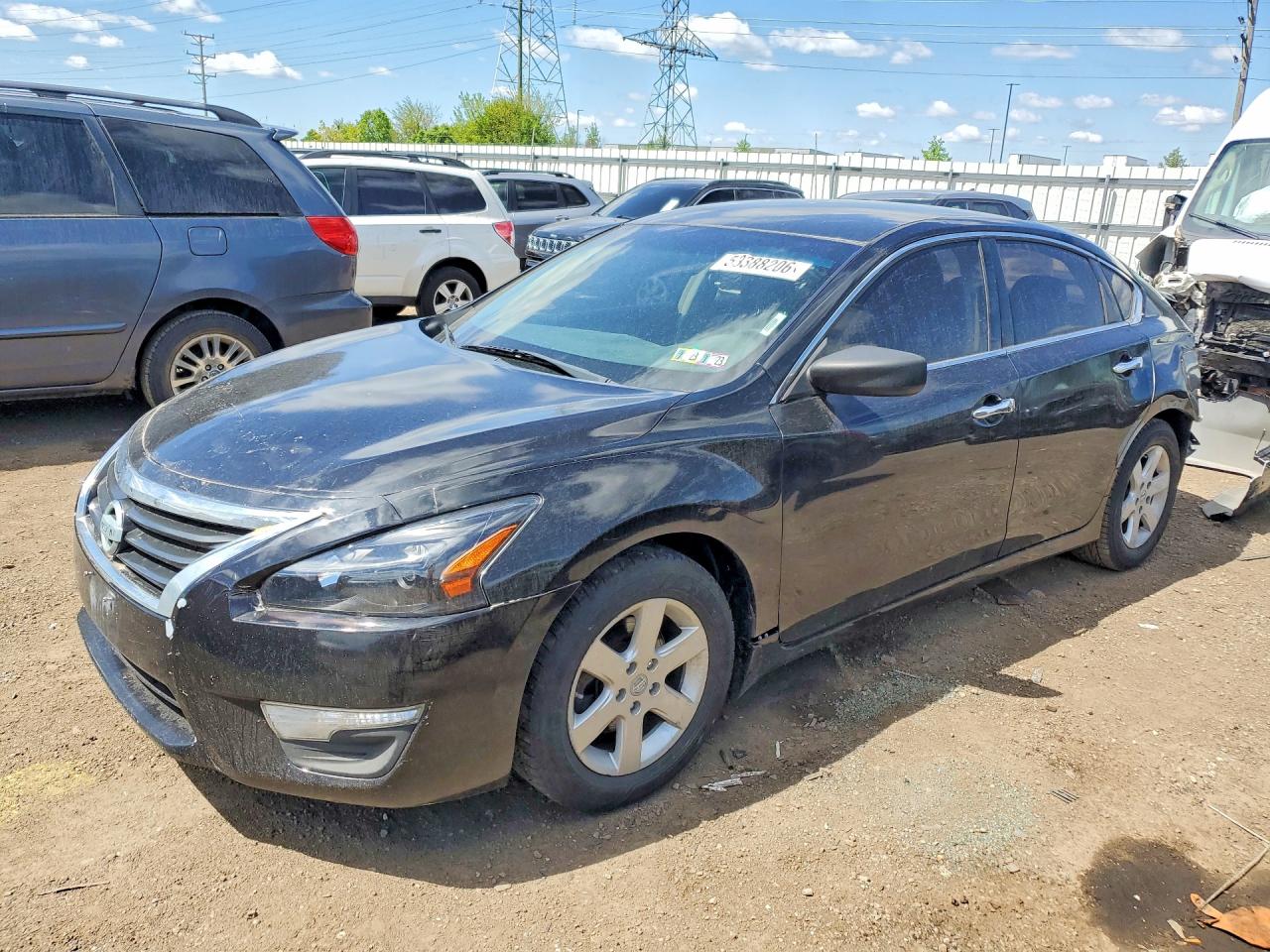 Salvage Nissan Altima Image