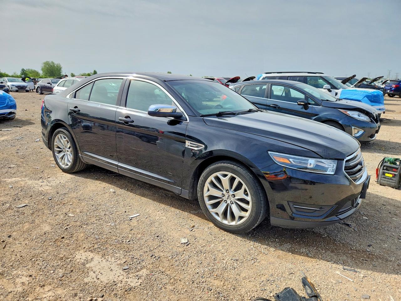 Ford Taurus Limited