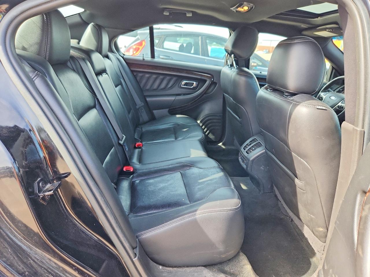 Ford Taurus Limited