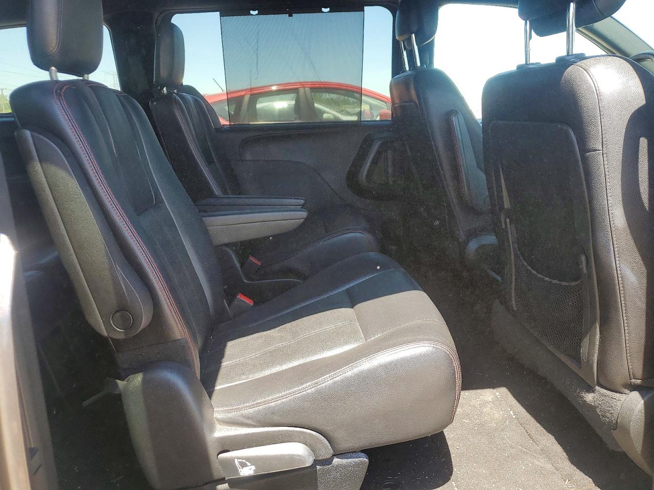 Dodge Caravan Gt