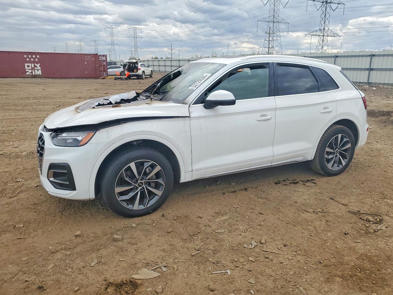 Salvage Audi Q5 Image
