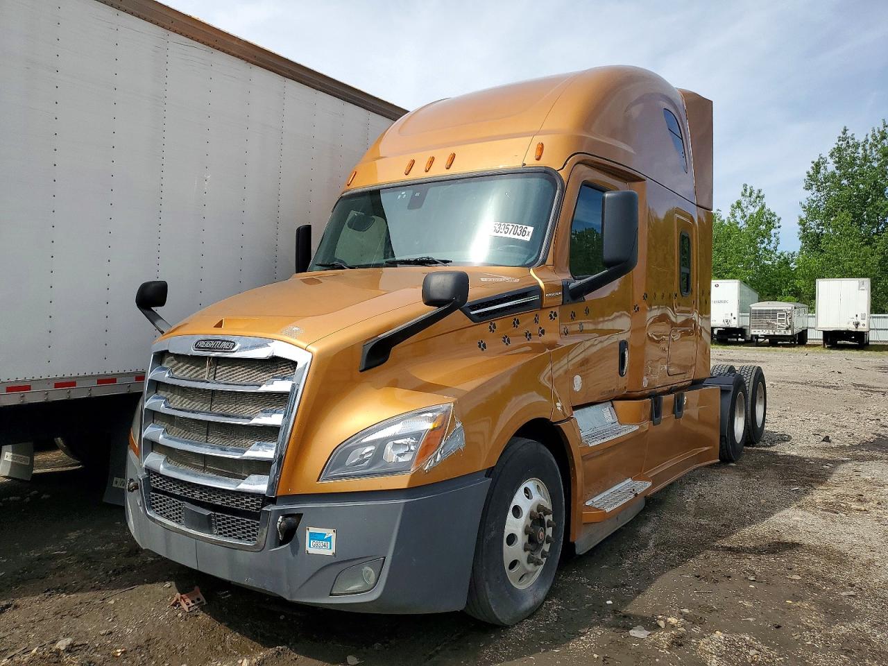 Freightliner Cascadia 126