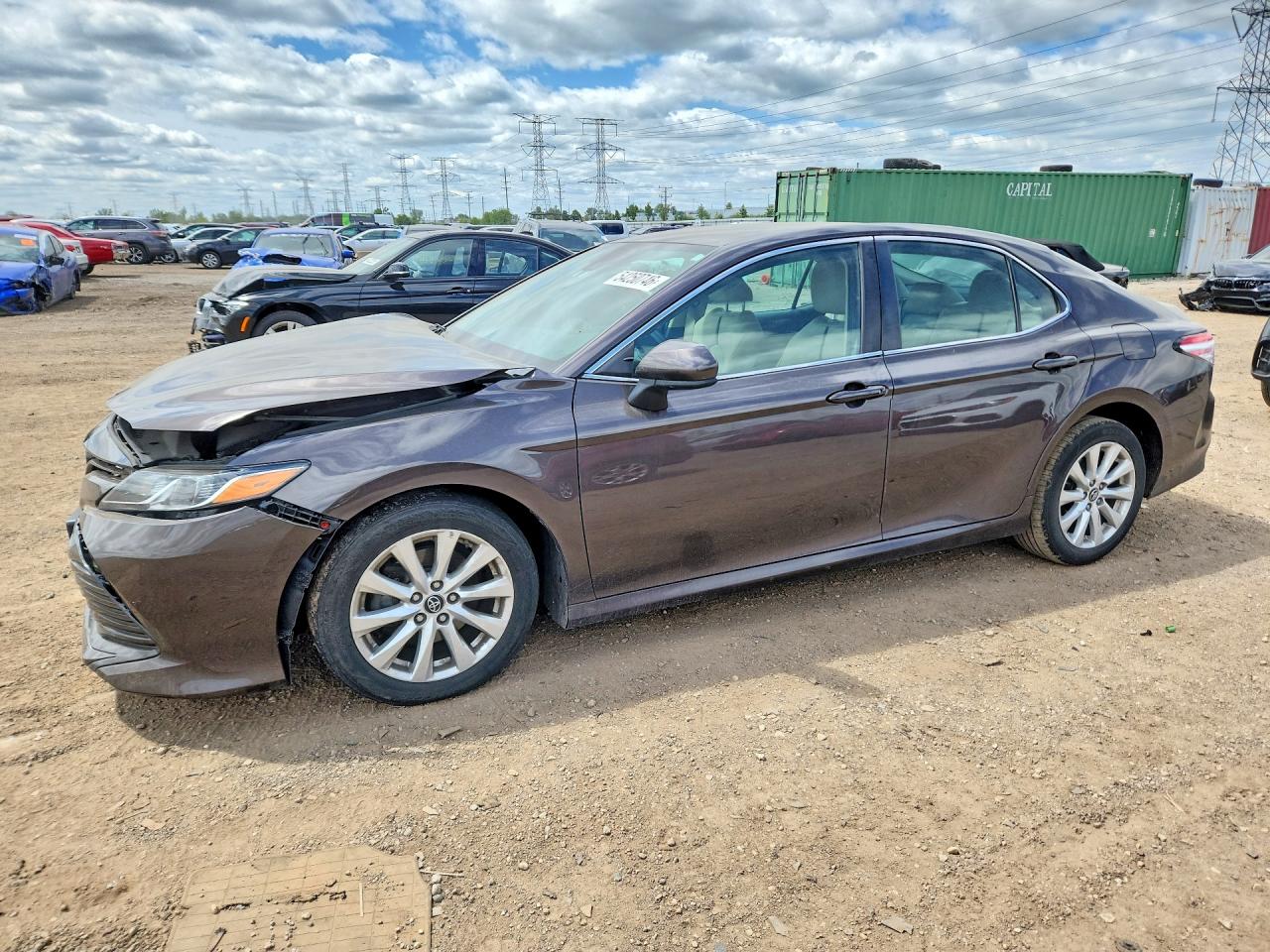 Salvage Toyota Camry Image